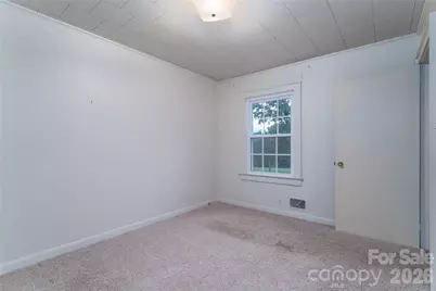 5271 Harris Farm Road, Hickory, NC 28602 - Photo 28