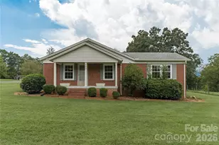 5271 Harris Farm Rd, Hickory, NC 28602 - Photo 1