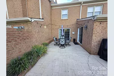6816 Dumbarton Drive, Charlotte, NC 28210 - Photo 2