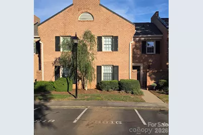 6816 Dumbarton Drive, Charlotte, NC 28210 - Photo 1