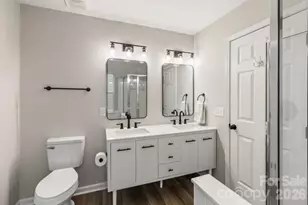 11619 Planters Estates Dr, Charlotte, NC 28278 - Photo 18