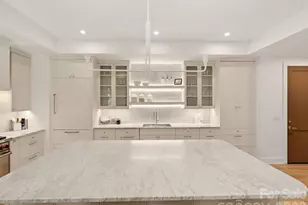 409 Queens Rd, Charlotte, NC 28207 - Photo 10