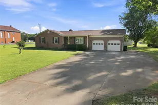 1270 Old Stone House Rd, Salisbury, NC 28146 - Photo 2