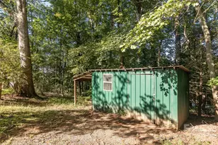 235 Landis Rd, Marion, NC 28752 - Photo 6