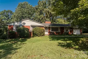 235 Landis Rd, Marion, NC 28752 - Photo 2