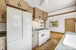 22 Jarrett St, Asheville, NC 28806 - Photo 10