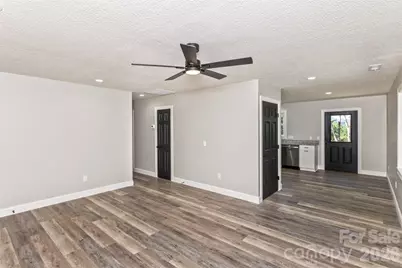 340 Matthew Lane, Canton, NC 28716 - Photo 2