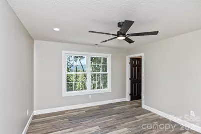 340 Matthew Lane, Canton, NC 28716 - Photo 8