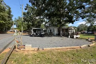 184 Deer Park Rd, Mount Gilead, NC 27306 - Photo 2
