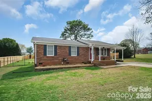 106 Clearview Dr, Shelby, NC 28150 - Photo 1