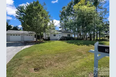3 Apple Blossom Lane, Hendersonville, NC 28792 - Photo 4