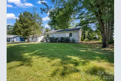 3 Apple Blossom Lane, Hendersonville, NC 28792 - Photo 2