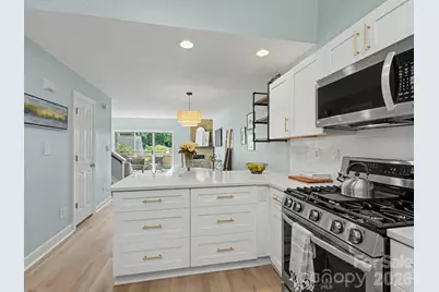 14546 Waterside Drive, Charlotte, NC 28278 - Photo 6