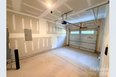 1500 Hollyleaf Avenue, Gastonia, NC 28052 - Photo 20