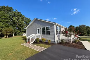 5217 Canterbury Dr, Conover, NC 28613 - Photo 4