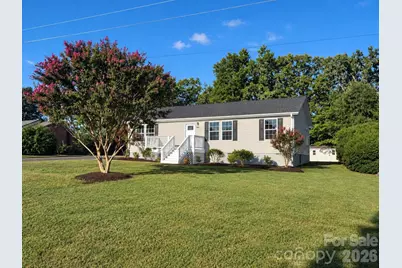 5217 Canterbury Drive, Conover, NC 28613 - Photo 2