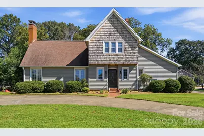 1351 E Marion Street, Shelby, NC 28150 - Photo 1