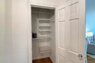 105 S Laurel Ave, Charlotte, NC 28207 - Photo 16
