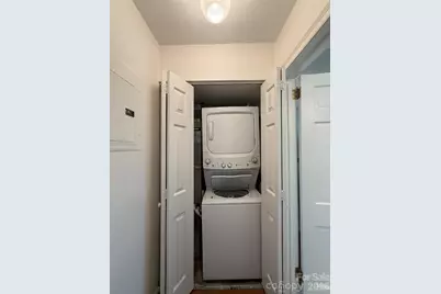 105 S Laurel Avenue #92B, Charlotte, NC 28207 - Photo 8