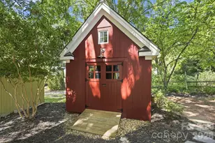 415 Goodrum St, Davidson, NC 28036 - Photo 40