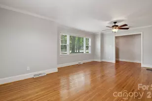 1818 Woodland Dr, Charlotte, NC 28205 - Photo 4