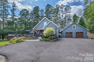 212 W Sunset Ridge Dr, Etowah, NC 28729 - Photo 2