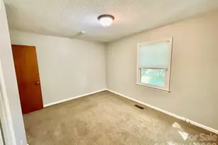 9500 Harvest Ln, Davidson, NC 28036 - Photo 24