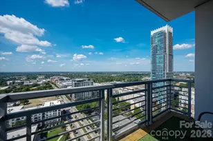 333 W Trade St, Charlotte, NC 28202 - Photo 32
