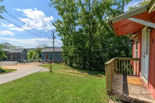 20 View St, Woodfin, NC 28804 - Photo 14