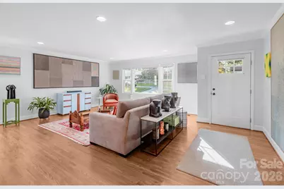 5917 Doncaster Drive, Charlotte, NC 28211 - Photo 2