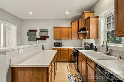 14 Summit Circle, Hendersonville, NC 28739 - Photo 14