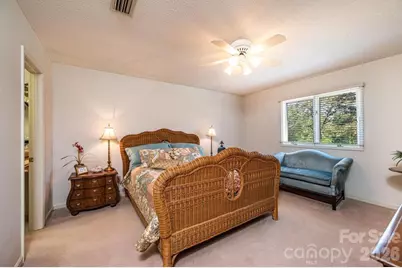 3725 Rock Bridge Drive NE, Conover, NC 28613 - Photo 20
