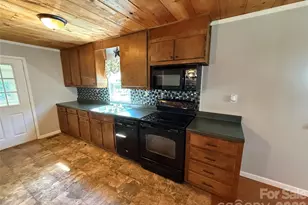 44 Oak Hill Rd, Nebo, NC 28761 - Photo 12