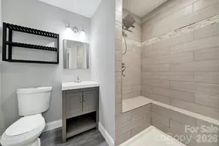 1200 Vickie Ln, Matthews, NC 28104 - Photo 18
