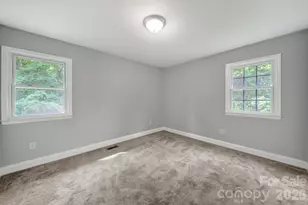 1200 Vickie Ln, Matthews, NC 28104 - Photo 16