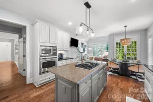 1397 Ridgewood Dr, Rock Hill, SC 29732 - Photo 14