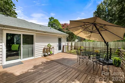 8211 Park Vista Circle, Charlotte, NC 28226 - Photo 20