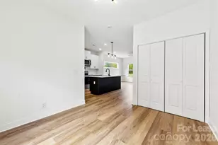 2043 Green Oak Dr, Shelby, NC 28152 - Photo 10