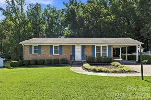 628 Sedgefield St SW, Concord, NC 28025 - Photo 1