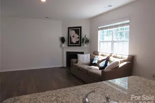 7128 Bandera Dr, Charlotte, NC 28214 - Photo 12