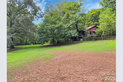 989 Fox Mountain Road, Columbus, NC 28722 - Photo 1