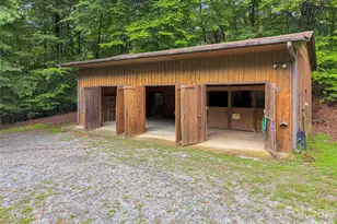 989 Fox Mountain Rd, Columbus, NC 28722 - Photo 44