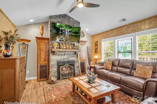 138 Brookwood Creek Dr, Landrum, SC 29356 - Photo 6