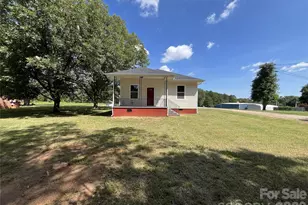 6270 Nc 16 Hwy N, Conover, NC 28613 - Photo 2