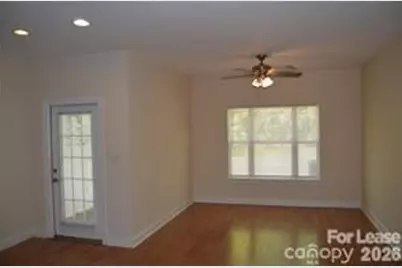 118 Sherman Oaks Lane, Mooresville, NC 28115 - Photo 4