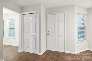 6000 Gray Gate Ln, Charlotte, NC 28210 - Photo 4