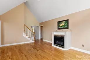 7 Round Robin Ln, Mills River, NC 28759 - Photo 10