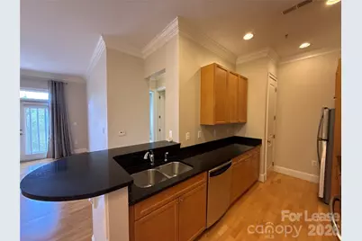 2988 Selwyn Avenue, Charlotte, NC 28209 - Photo 8
