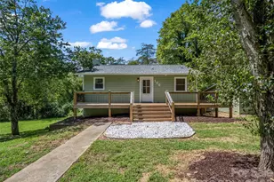 106 Bobwhite Ave, Lake Lure, NC 28746 - Photo 2