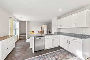 16 Madelyn Dr, Clyde, NC 28721 - Photo 8